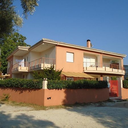 Socrates Family Apartments Kalligoni Buitenkant foto