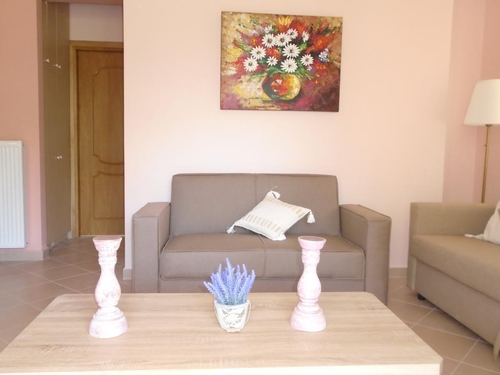 Socrates Family Apartments Kalligoni Buitenkant foto